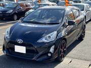 2016 TOYOTA AQUA