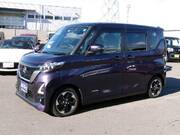 2021 NISSAN ROOX