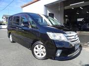2011 NISSAN SERENA HIGHWAYSTAR V SELECTION