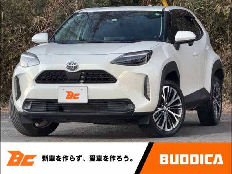 -YARIS CROSS