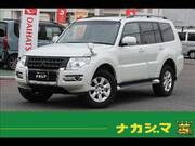 2015 MITSUBISHI PAJERO
