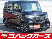 2017 HONDA N-BOX CUSTOM