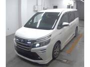 2015 TOYOTA VOXY