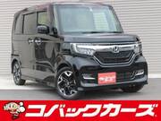 2017 HONDA N-BOX CUSTOM