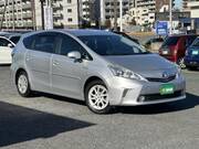 2012 TOYOTA PRIUS ALPHA S