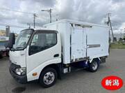2017 HINO DUTRO