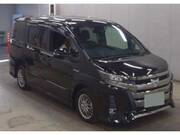 2017 TOYOTA NOAH