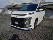 2023 TOYOTA VOXY