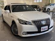 2015 TOYOTA CROWN MAJESTA