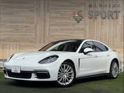 2017 PORSCHE PANAMERA