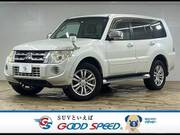 2011 MITSUBISHI PAJERO