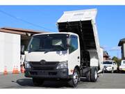 2017 HINO DUTRO