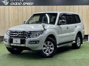 2014 MITSUBISHI PAJERO