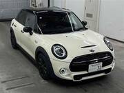 2019 BMW MINI COOPER S
