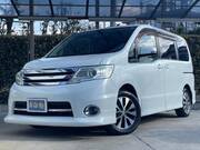 2010 NISSAN SERENA HIGHWAYSTAR V SELECTION