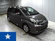 2014 TOYOTA ISIS