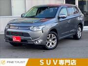 2013 MITSUBISHI OUTLANDER PHV