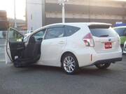 2015 TOYOTA PRIUS ALPHA