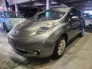 2016 NISSAN LEAF