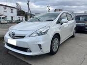 2012 TOYOTA PRIUS ALPHA S