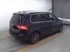 VOLKSWAGEN GOLF TOURAN