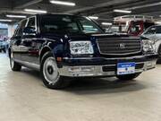2012 TOYOTA CENTURY