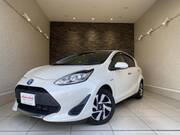 2020 TOYOTA AQUA