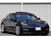 2013 PORSCHE PANAMERA