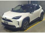 2022 TOYOTA YARIS CROSS HYBRID Z