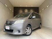 2011 NISSAN SERENA 20S
