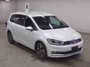 2020 VOLKSWAGEN GOLF TOURAN