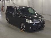 2012 TOYOTA NOAH