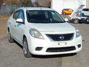 2012 NISSAN LATIO X