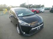 2018 TOYOTA SIENTA