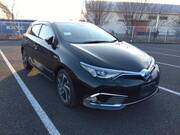 2017 TOYOTA AURIS