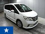 2013 NISSAN SERENA