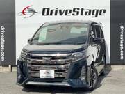 2017 TOYOTA NOAH