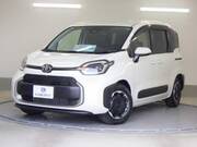 2024 TOYOTA SIENTA