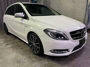 2012 MERCEDES BENZ B-CLASS