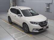 2019 NISSAN X-TRAIL