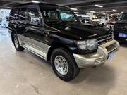 1997 MITSUBISHI PAJERO