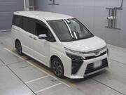 2020 TOYOTA VOXY