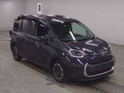 2022 TOYOTA SIENTA