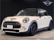 2019 BMW MINI COOPER S