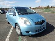 2005 TOYOTA VITZ F