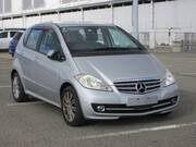2010 MERCEDES BENZ A CLASS
