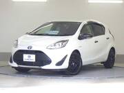 2019 TOYOTA AQUA