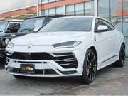 2023 LAMBORGHINI URUS