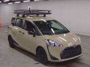 2020 TOYOTA SIENTA