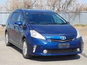 2012 TOYOTA PRIUS ALPHA S